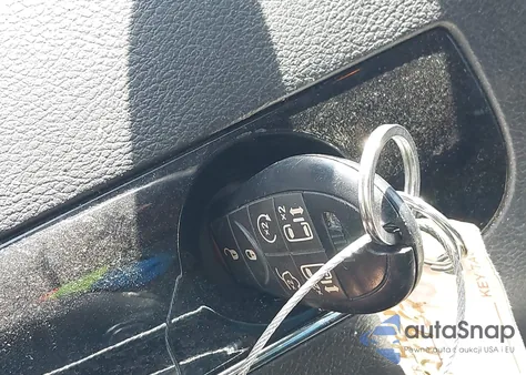 2019 Dodge Grand Caravan Sxt z USA, uszkodzony, nr VIN 2C4RDGCG2KR620385